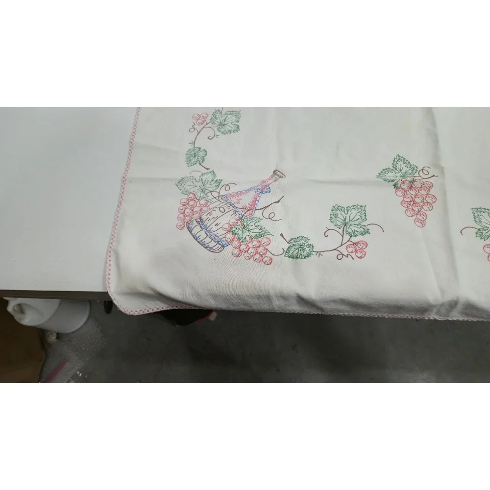 Vintage Hand Embroidered Grapes Wine Tablecloth Square 33